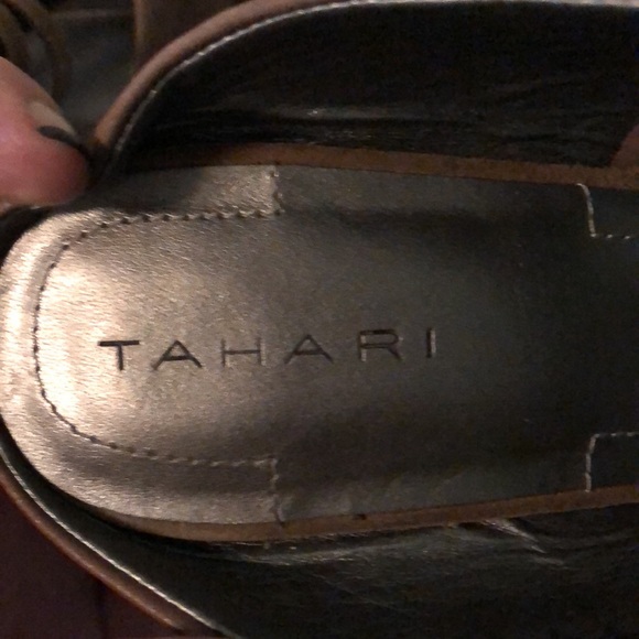 Suede shoes size 9 1/2 - Picture 5 of 5